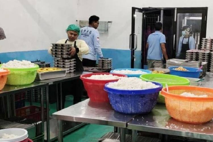 Cegah Kasus Keracunan, BGN Tekankan Penerapan SOP Ketat di Dapur MBG
