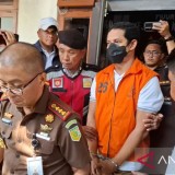 Eks Kapolres Ngada Dituntut 20 Tahun Penjara dalam Kasus Kekerasan Seksual Anak