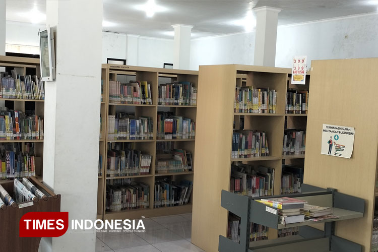 Perpustakaan-Kabupaten-Malang-2.jpg