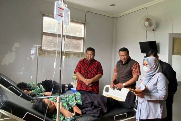 Ratusan Siswa Keracunan MBG, DPRD Garut Minta Pemerintah Ungkap Tuntas Penyebabnya