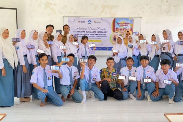 Belajar Bahasa Jadi Seru: UNUJA Hadirkan Game Edukatif untuk Turunkan Kecemasan Siswa