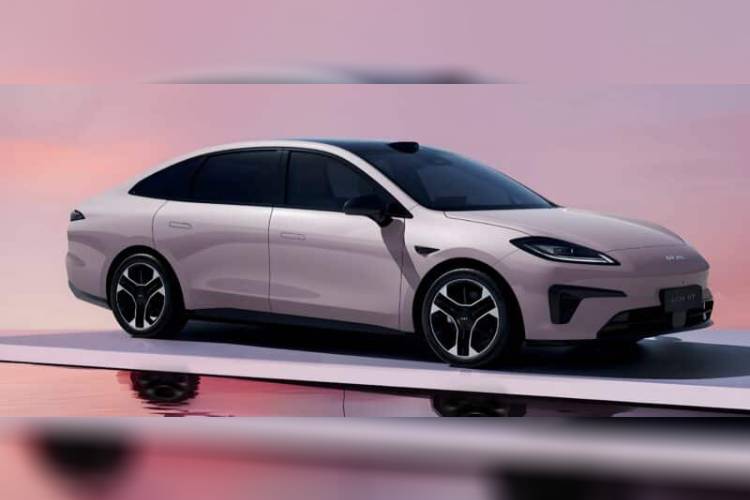 Resmi Melenggang, Ini Lho Harga dan Fitur Unggulan GAC AION RT