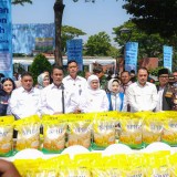 Gubernur Khofifah Sediakan 828 Titik Pangan Murah di Jatim