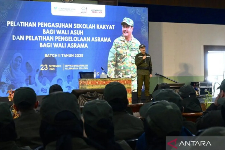Pembekalan Wali Asuh dan Wali Asrama Sekolah Rakyat, Mensos RI Tekankan Amanah