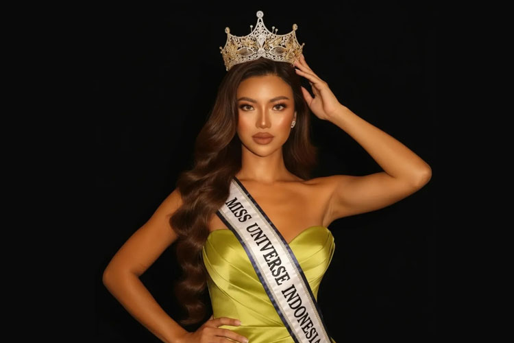 Winner Miss Universe Indonesia 2025, Sanly Liu. (FOTO: Instagram @gabut.in.pageantry)