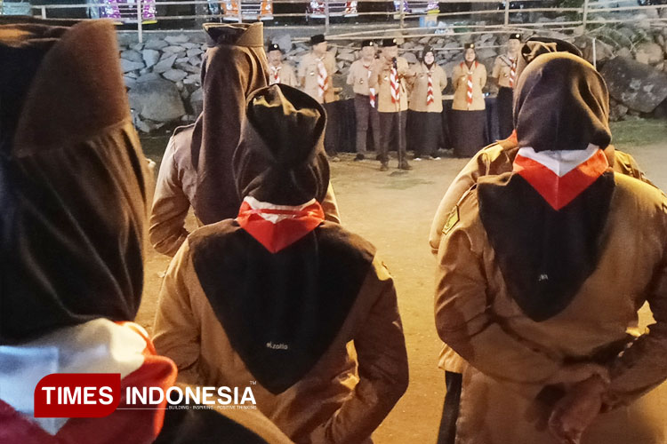 menutup-KMD-Saka-Bakti-Husada-dan-sekaligus-memberikan-penghargaan-kepada-peserta-kursus-3.jpg