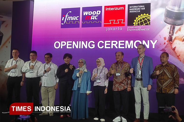 Tiga Pameran Internasional Interzum Jakarta, IHF, dan IFMAC & WOODMAC 2025 Resmi Dibuka di Jakarta