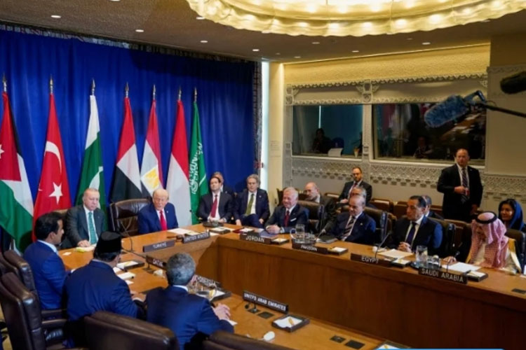 Tidak ada rincian yang dirilis mengenai hasil pertemuan tersebut, yang digambarkan Trump dan Erdogan sebagai sesuatu yang membuahkan hasil (FOTO: Al Jazeera/AFP)