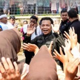 Purwakarta Luncurkan Program Satu Desa Satu Sarjana untuk Tekan Angka Kemiskinan