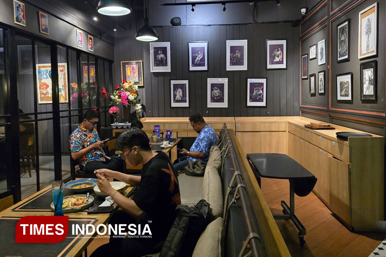 ARTOTEL-TS-Suites-Surabaya.jpg