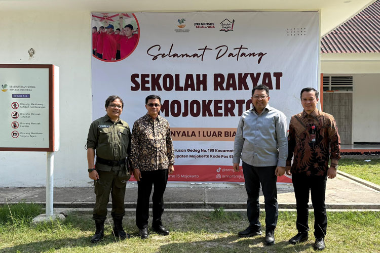 Kunjungan-Sekolah-Rakyat-Kemenko-PM-2.jpg