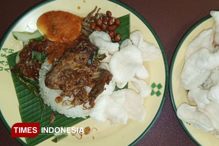 Nasi-Lemak-Jasa-Ayah-cabang-Candi-Trowulan-b.jpg