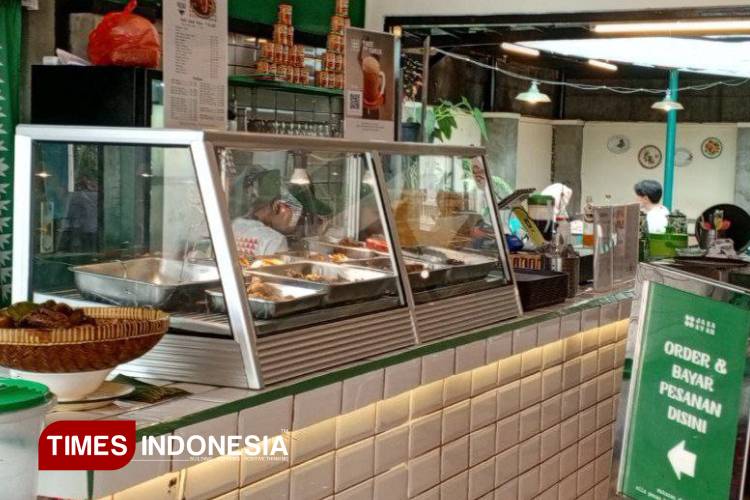 Nasi Lemak Jasa Ayah, Cita Rasa Melayu di Tengah Kota Malang