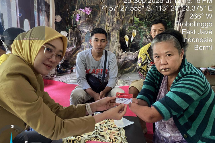 Berakhir Manis, Bansos KPM Difabel di Probolinggo Diantar Langsung ke Rumah
