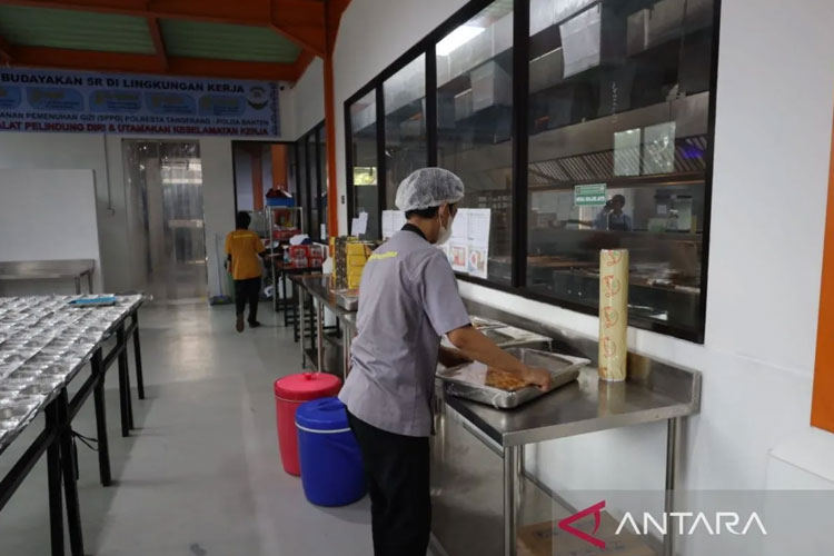BGN Pastikan Sampel Menu MBG Sudah Diperiksa Sebelum Disalurkan