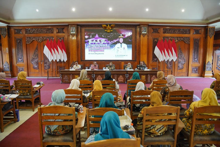 Wali Kota Mojokerto Dorong Sinergi Tenaga Posyandu dengan OPD Pengampu