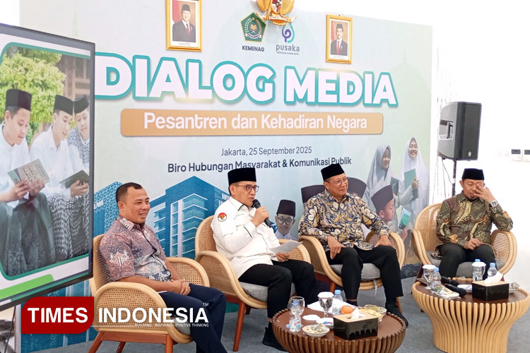 Wamenag Ungkap Urgensi Pembentukan Ditjen Pesantren