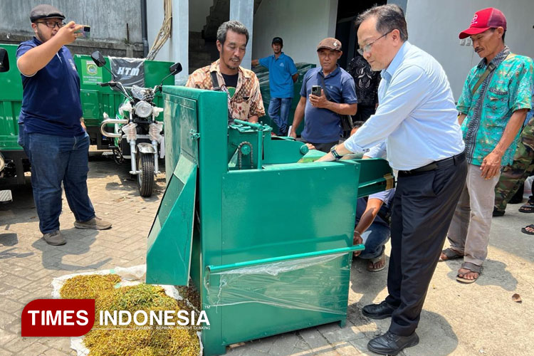 47 Gapoktan Tembakau di Kabupaten Malang Terima Bantuan Berbagai Alsintan dari DBHCHT