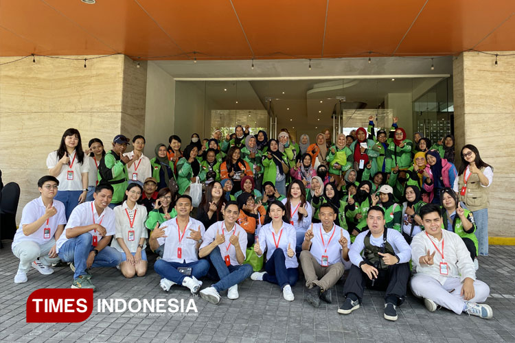 Zest-Hotel-Jemursari-Surabaya-2.jpg