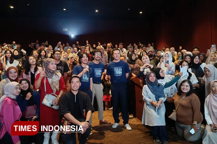 Poster-Film-Tukar-Takdir-C.jpg