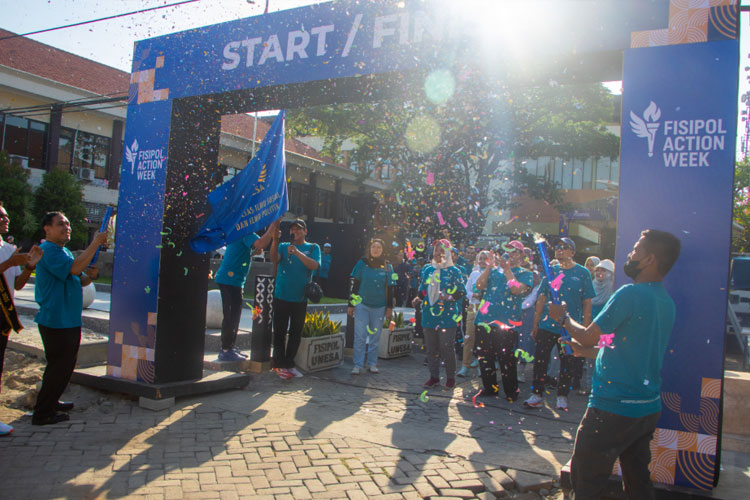 Keseruan FISIPOL Action Week 2025 di Unesa (Foto: Humas Unesa for TIMES Indonesia)