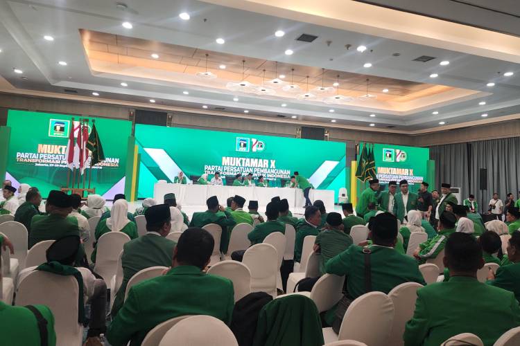 Suasana saat Muktamar X PPP yang berlangsung di Hotel Mercure Ancol, Jakarta Utara (Jakut), Sabtu (27/9/2025).