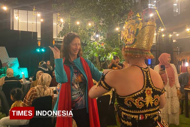 Kokoon Hotel Banyuwangi Kenalkan Budaya Osing Lewat Kuliner Nusantara