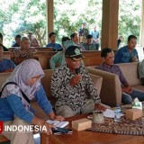 Giling Tebu Dihentikan, Puluhan Petani Blora Gelar Protes di PG GMM