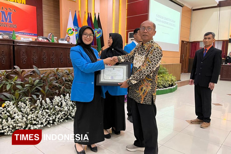 Dr.-Supri-Wahyudi-Utomo.jpg