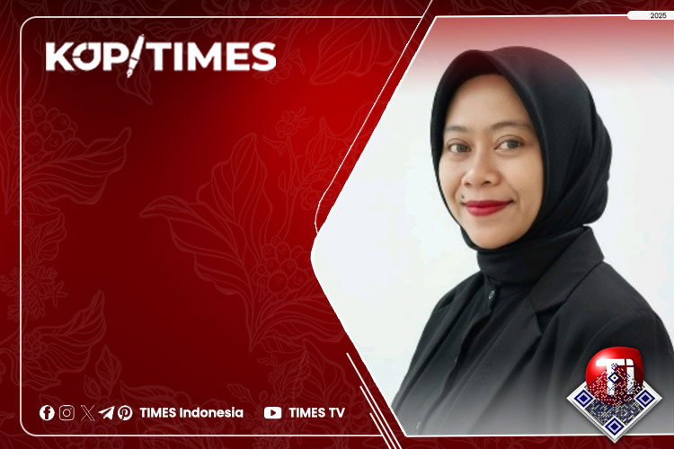 Jiphie Gilia Indriyani, Dosen Prodi Sastra Indonesia UIN Sunan Ampel Surabaya.