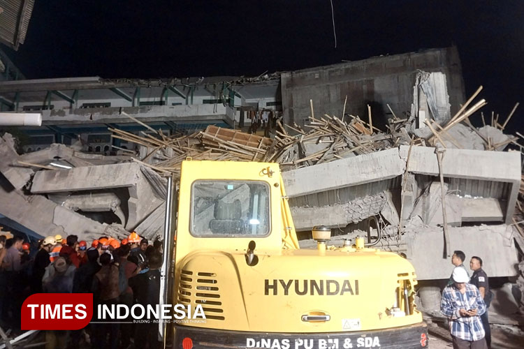 Sejumlah Santri Al Khoziny Tertimpa Reruntuhan Bangunan, Evakuasi Masih Berlangsung