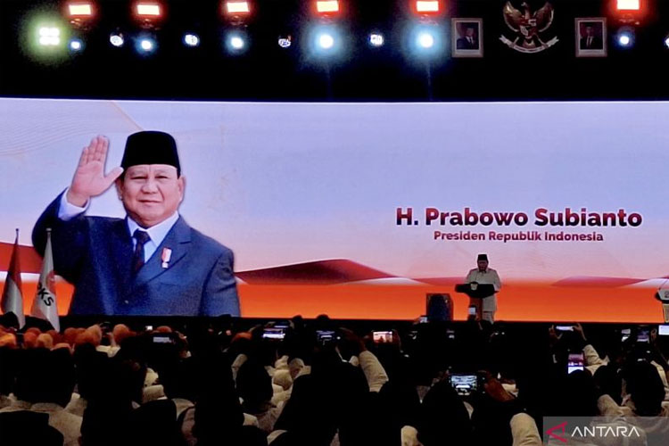 Presiden Prabowo Subianto berpidato pada acara penutupan Munas VI PKS di Jakarta, Senin (29/9/2025). (FOTO: ANTARA/Fianda Sjofjan Rassat)