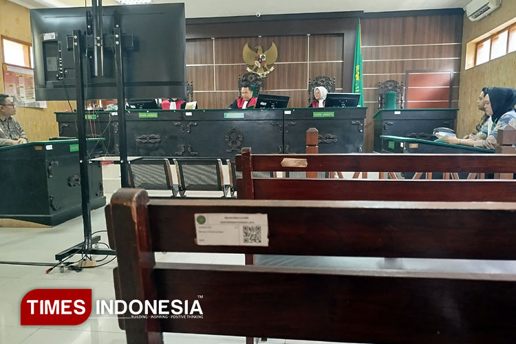 Sidang gugatan perdata nasabah KPR Bank Mandiri digelar di PN Kota Madiun. (Foto: Yupi Apridayani/TIMESIndonesia)