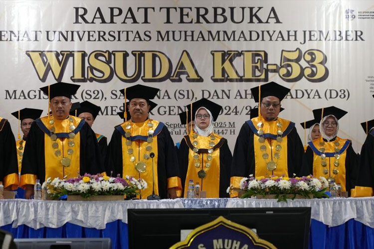 Unmuh Jember Gelar Wisuda ke-53, Tegaskan Komitmen Cetak Generasi Unggul