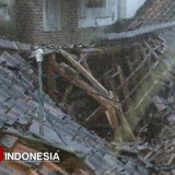 Hujan Deras dan Cuaca Ekstrem di Kota Tasikmalaya, Rumah Warga Ambruk, Dua Orang Luka-Luka