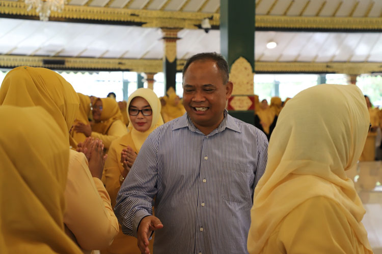 Bupati Sleman, Harda Kiswaya usai melantik PP-PAUD Sleman. (FOTO: Pemkab Sleman for TIMES Indonesia)