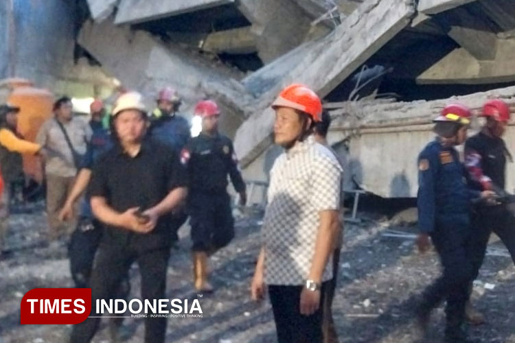 Bupati Sidoarjo: Evakuasi Korban Ambruknya Musala Ponpes Al Khoziny Hingga Tuntas