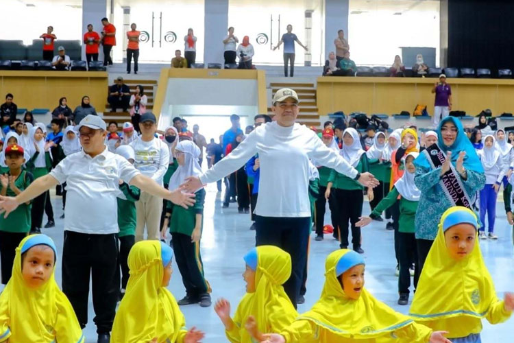 Menteri-Abdul-Muti-2.jpg