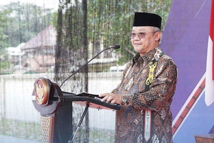 Menteri-Abdul-Muti-3.jpg