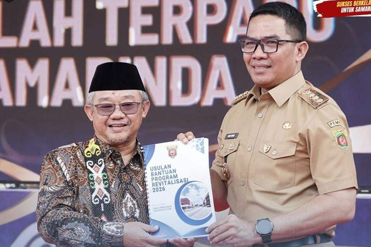 Menteri Abdul Mu’ti Resmikan Sekolah Terpadu Samarinda: Prasasti Baru Pendidikan di Kota Tepian