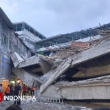 Tim SAR Selamatkan 11 Santri dari Reruntuhan Musala Ponpes Al-Khoziny Sidoarjo