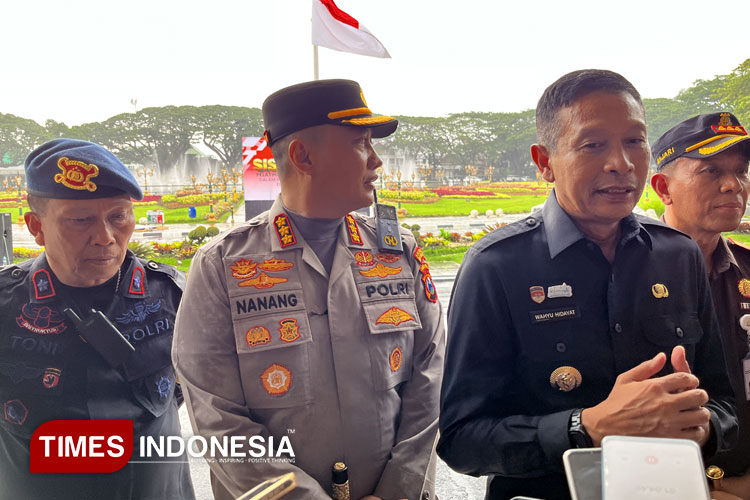 Wali Kota Malang, Wahyu Hidayat saat ditemui awak media. (Foto: Rizky Kurniawan Pratama/TIMES Indonesia)