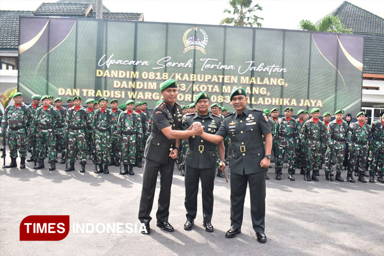 menyambut-dan-memberi-selamat-Dandim-0818-Malang-Batu-3.jpg