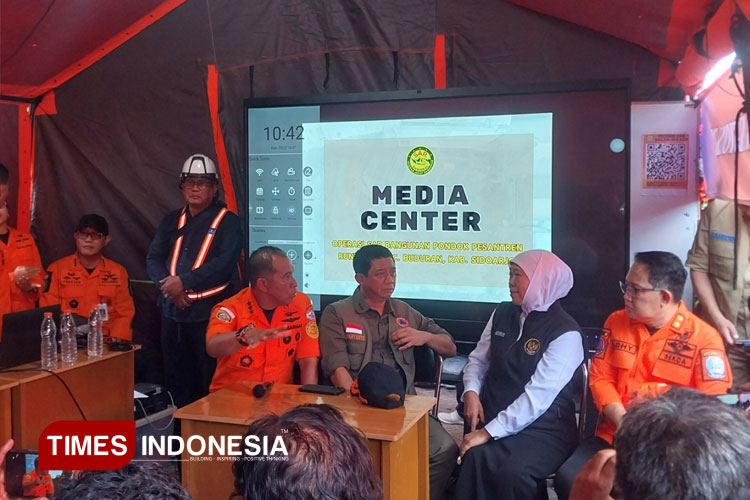 Tim SAR Bangun Gorong-gorong untuk Selamatkan Korban Ponpes Al-Khoziny
