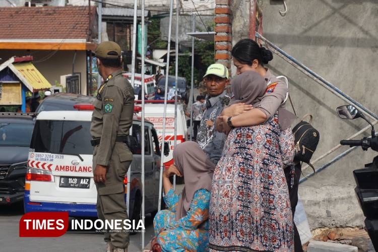 Sentuhan-Polwan-Polresta-Sidoarjo-b.jpg