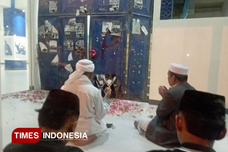Doa-Tragedi-Kanjuruhan-2.jpg