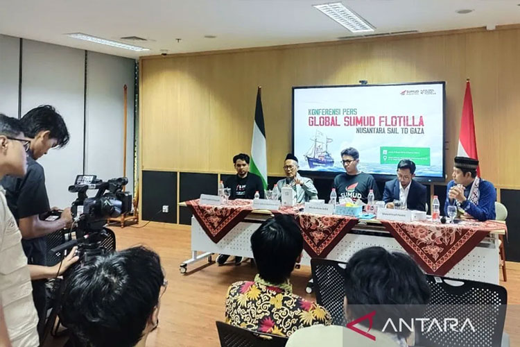 Arsip - Konferensi Pers Global Sumud Flotilla Nusantara Sail to Gaza yang berlangsung di Jakarta, Jumat (15/8/2025). (FOTO: ANTARA/Asri Mayang Sari/aa)
