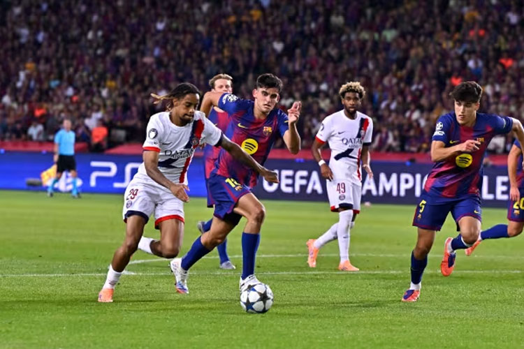 PSG Tumbangkan Barcelona, Luis Enrique Puji Mental Juang Timnya