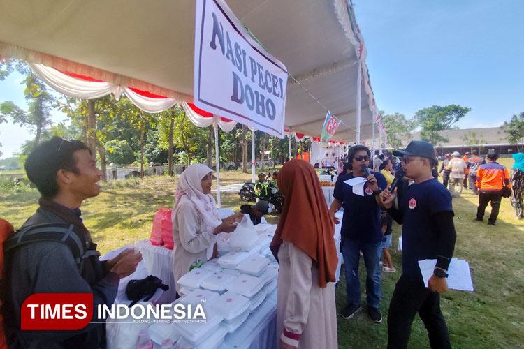 Panggung-Hiburan-Peringatan-Bulan-PRB.jpg