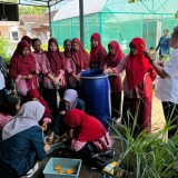 Penerapan Inovasi Probiotik - Bioflok Tim PSDKU UB Kediri Bantu Petani Ikan